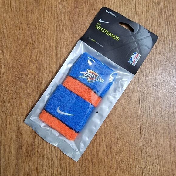 Nike NBA OKC Oklahoma City Thunder Basketball Wristbands Gilgeous Alexander New - Picture 1 of 6